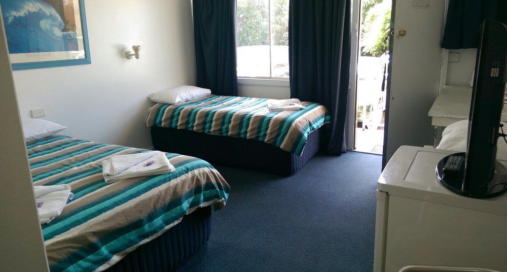 Bargara Beach Hotel Motel 외부 사진