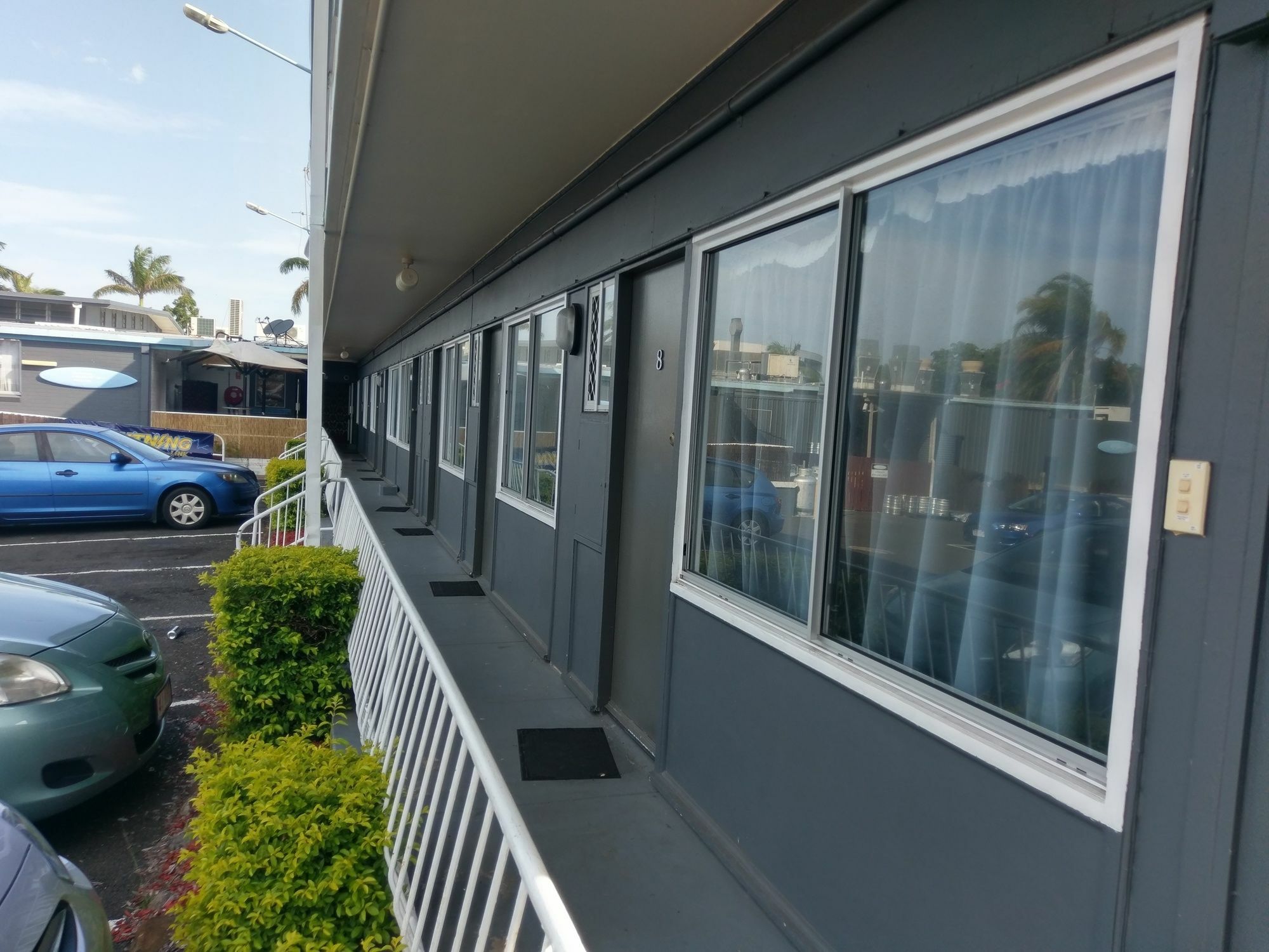 Bargara Beach Hotel Motel 외부 사진